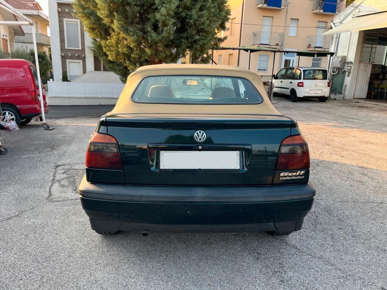 Volkswagen Golf Cabriolet 1.8/75 CV