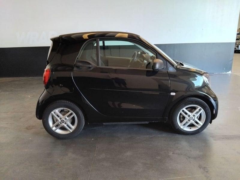 smart fortwo fortwo EQ Pure