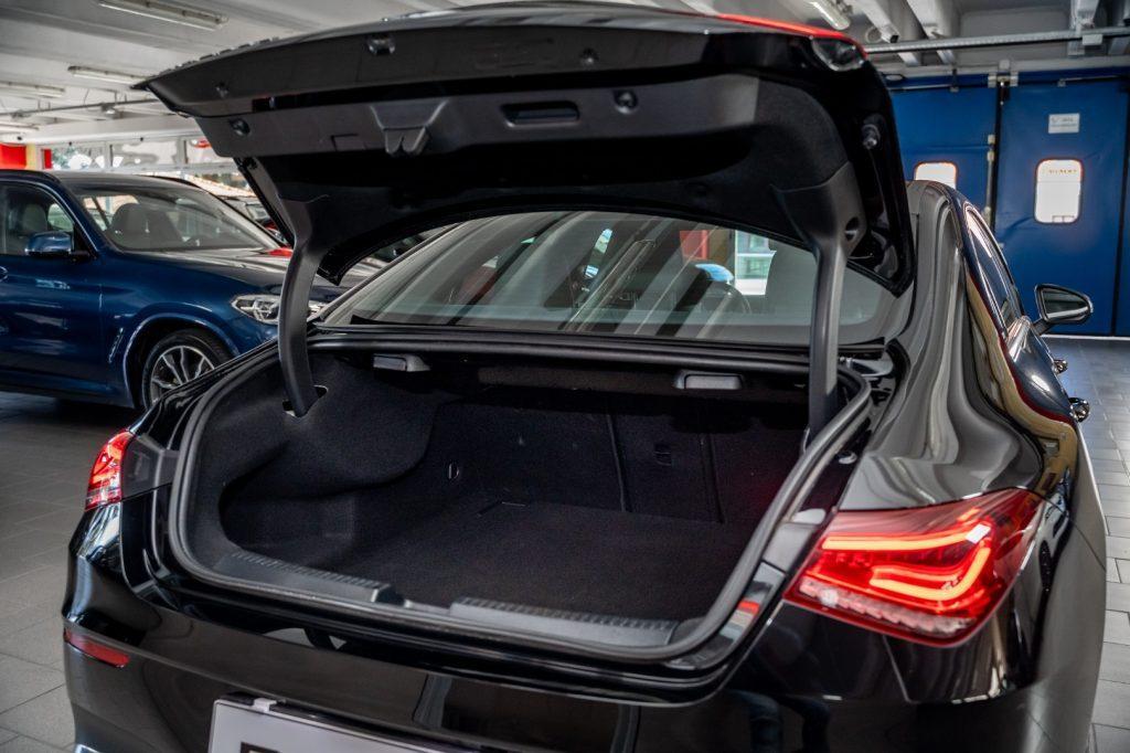 MERCEDES-BENZ CLA 200 d Automatic Premium