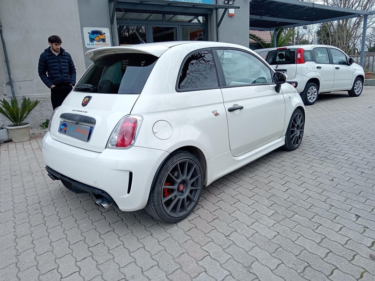 Abarth 595 1.4 16v t. t-jet ESSESSE 160cv