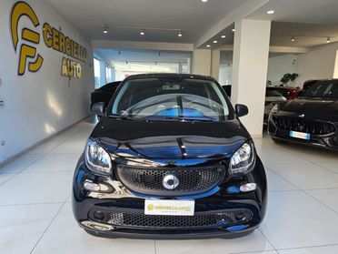 SMART ForFour 70 1.0 Youngster tua da ?119,00 mensili