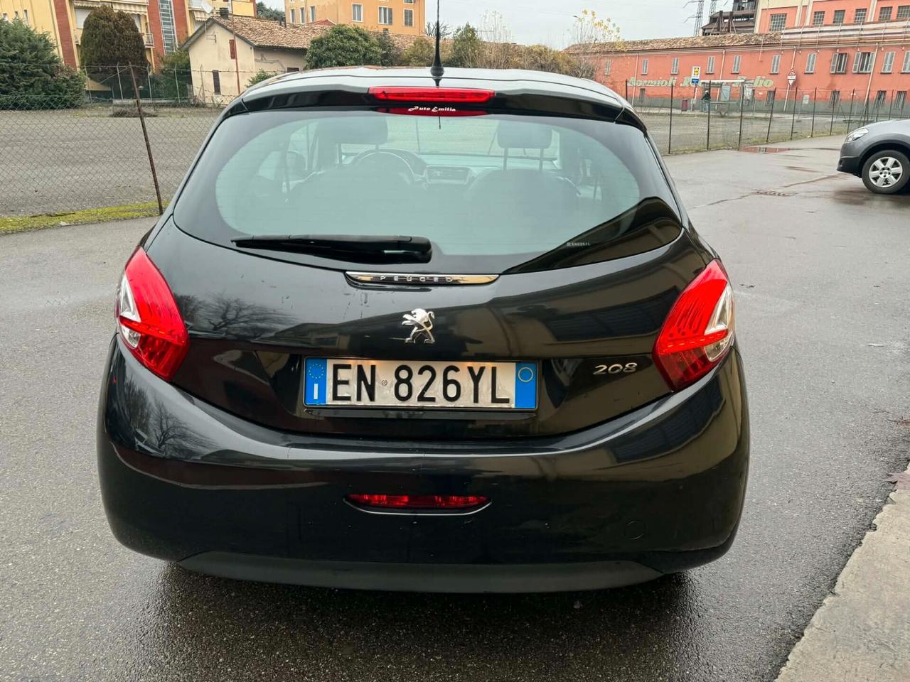 Peugeot 208 Anno 2012 1.2 Benz 62.000 KM 82 CV