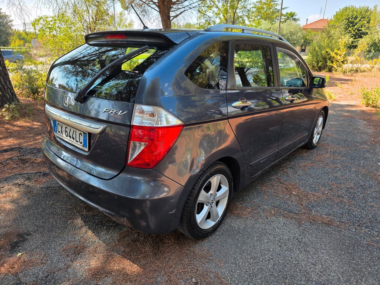 Honda FR-V 2.2 16V i-CTDi Executive