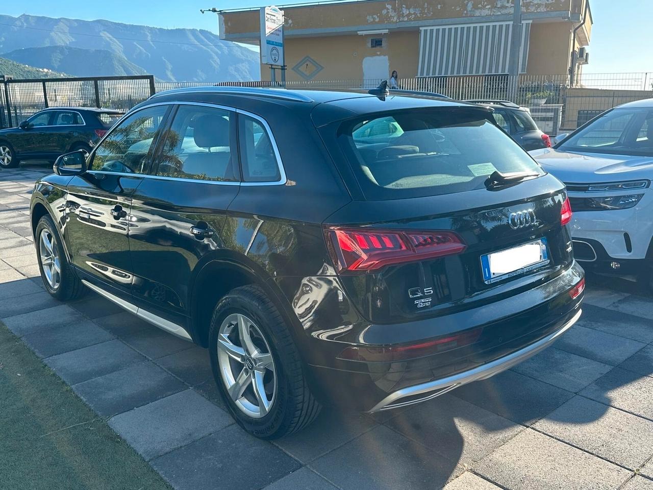 Audi Q5 35 2.0 TDI 163CV quattro S tronic Sport 2018
