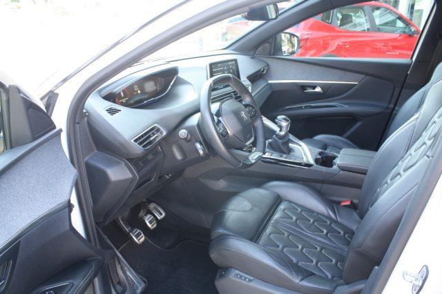 PEUGEOT 3008 PureTech Turbo 130 S&S GT Line
