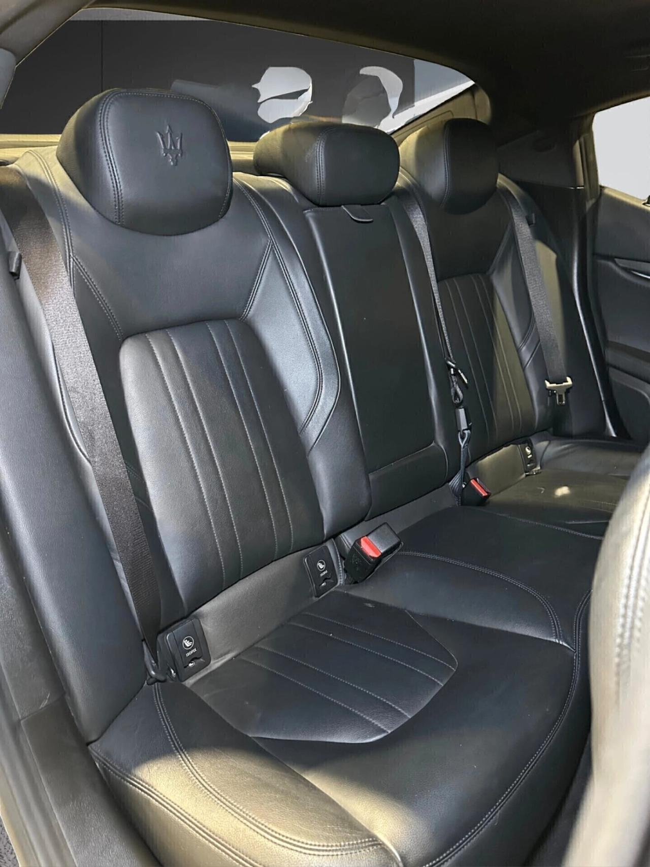 Maserati Ghibli 3.0 V6 ds 275cv auto