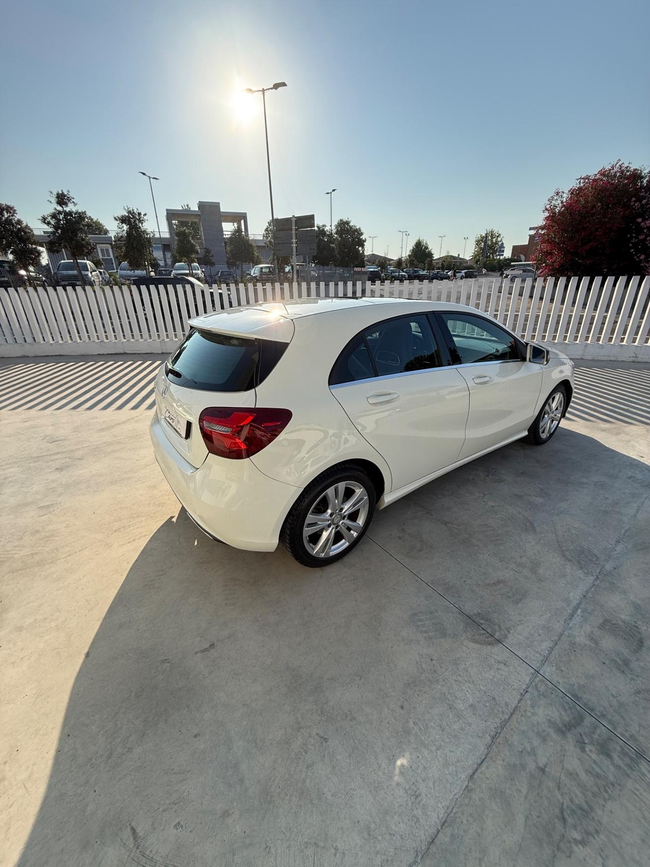 Mercedes-benz A 180 d Automatic Premium