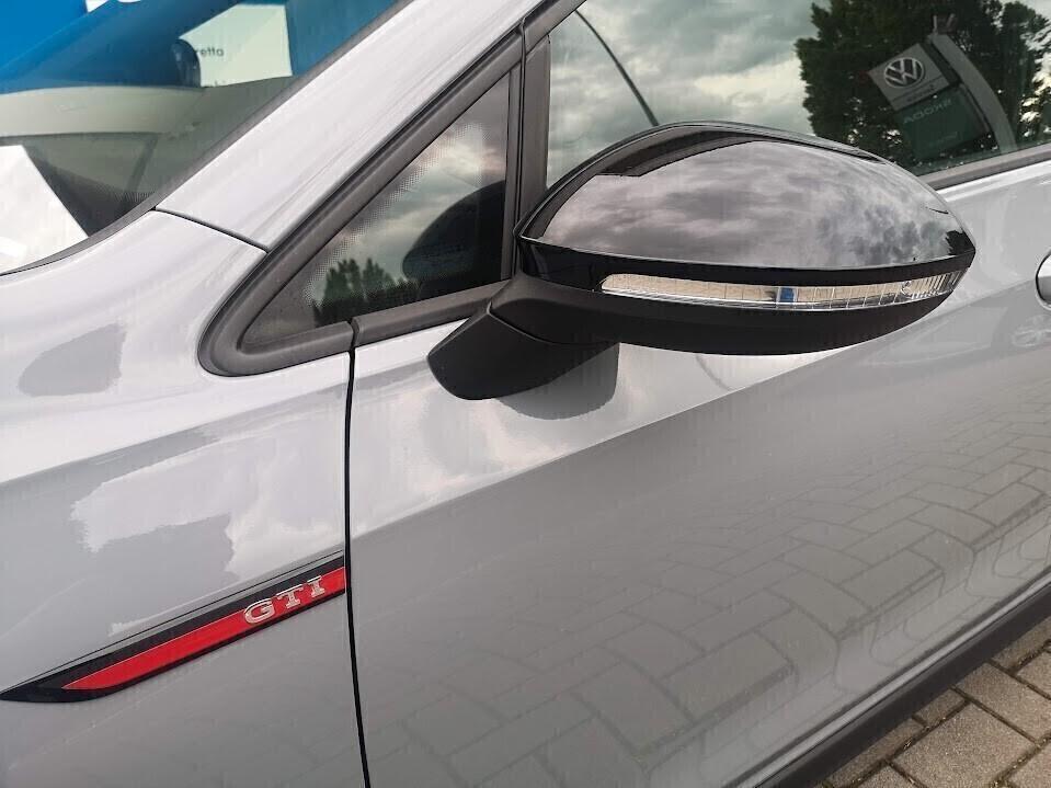 Volkswagen Golf GTI 2.0 TSI DSG Fari MATRIX