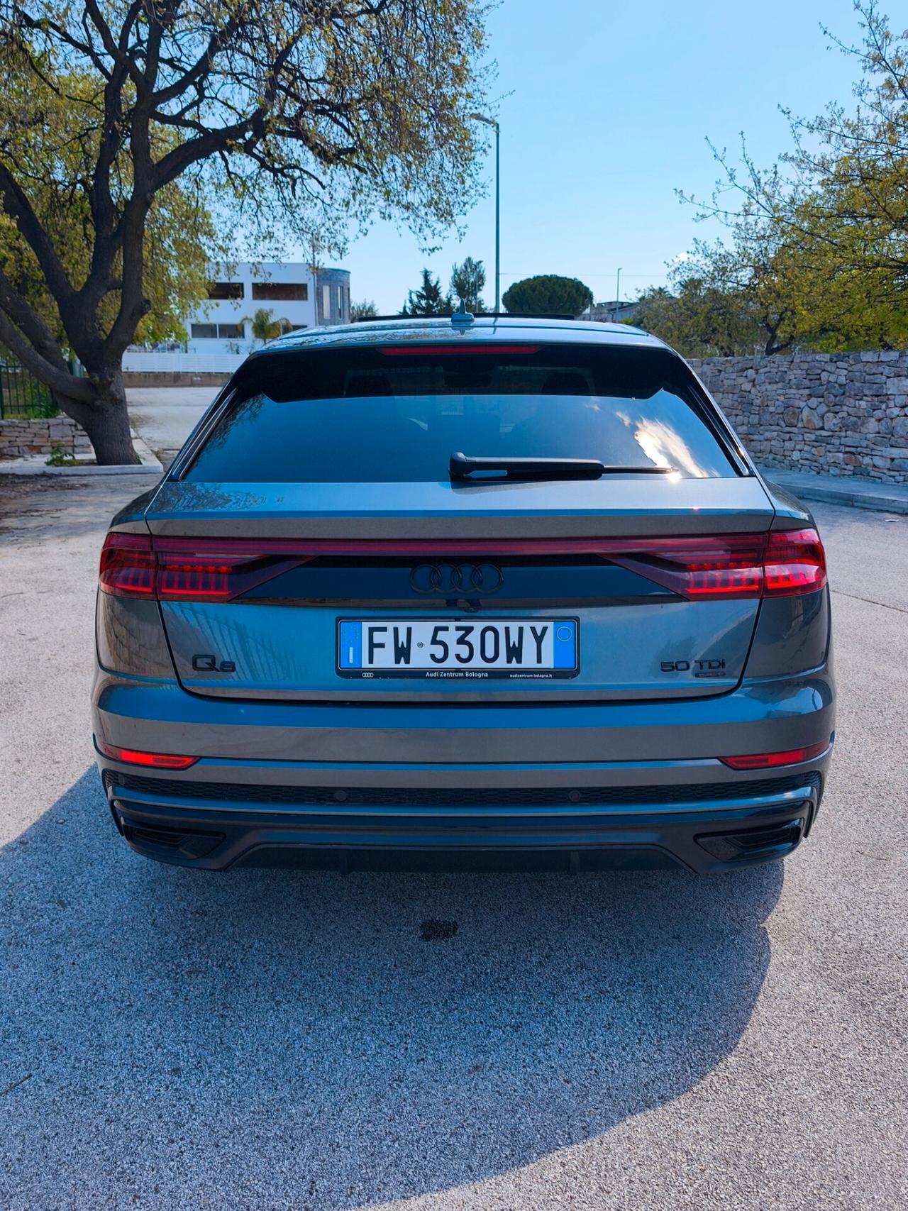 Audi Q8 50 TDI 286 CV quattro tiptronic S-line STRAFULL