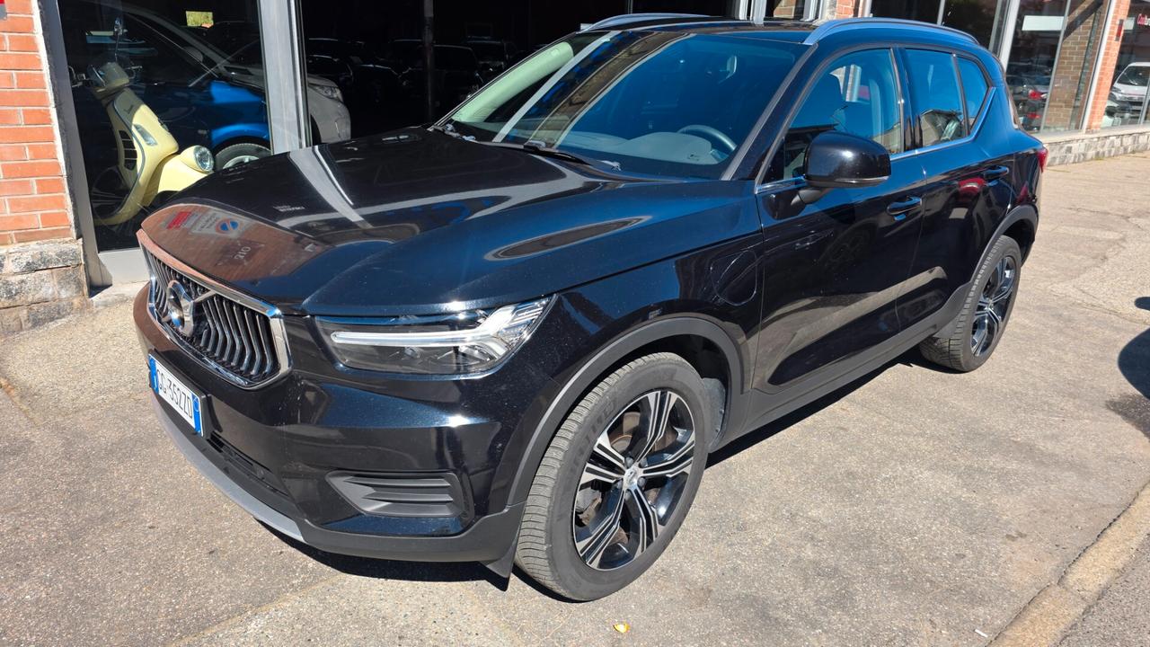 Volvo XC40 T5 Recharge Plug-in Hybrid Inscription Expression