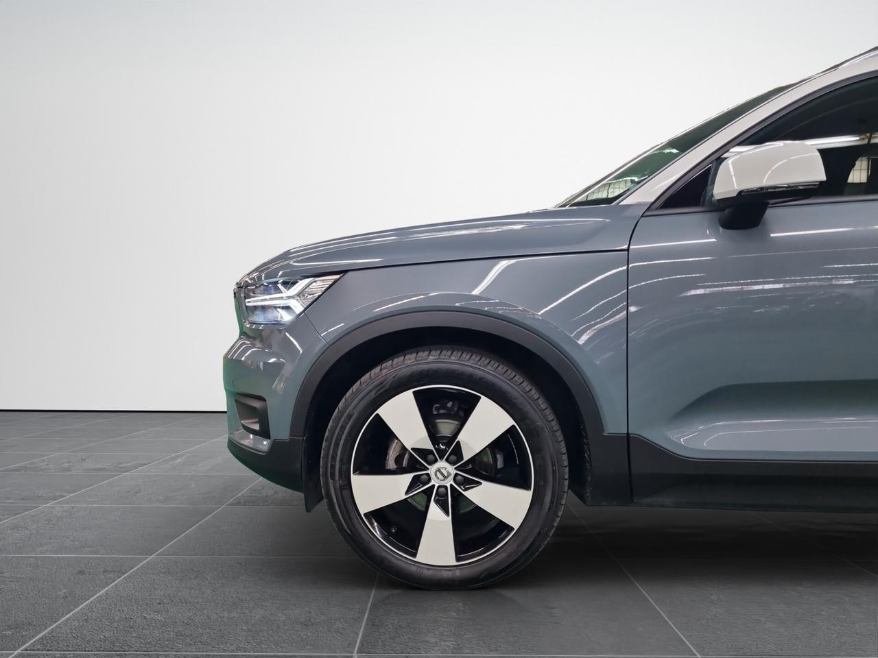 Volvo XC40 D3 Geartronic Momentum Pro