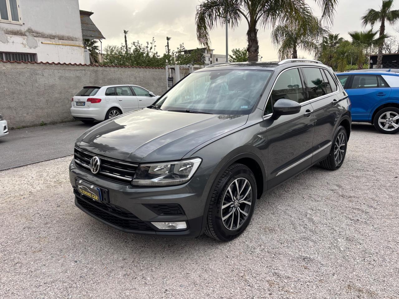 VW TIGUAN 1.6TDI 116CV COCKPIT FULL OPT