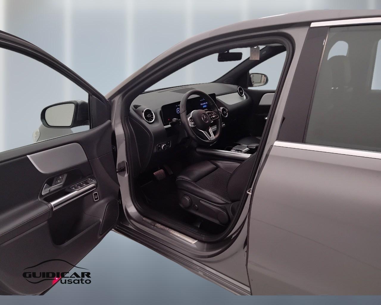 Mercedes-Benz Classe B - W247 2018 - B 180 Sport Plus auto