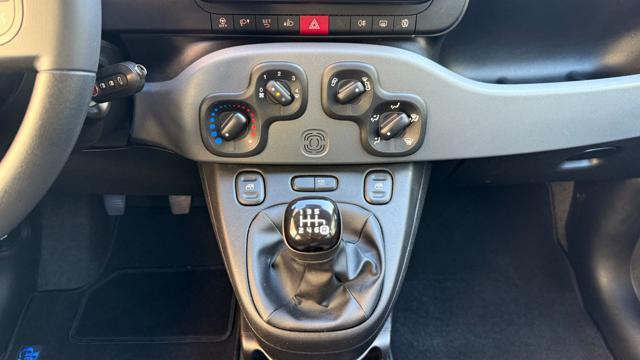 FIAT Panda 1.0 FIREFLY S&S HYBRID CITY LIFE*CARPLAY*USB*