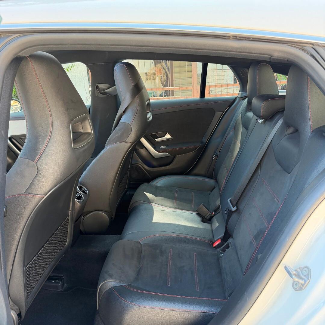 Mercedes-benz CLA 200 d Automatic Premium