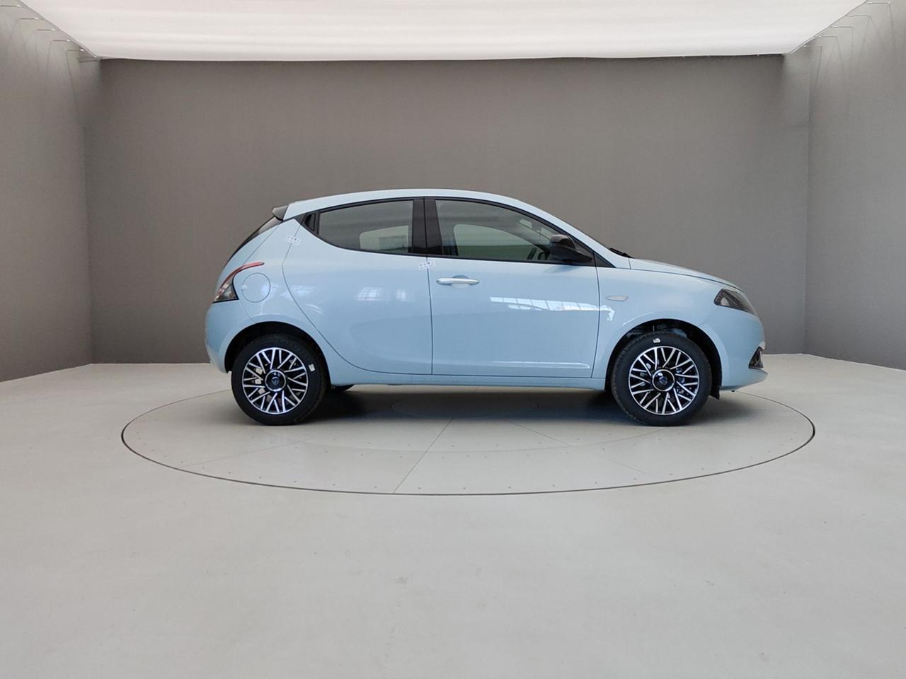 LANCIA Ypsilon III 2021 1.0 70CV HYBRID PLATINO