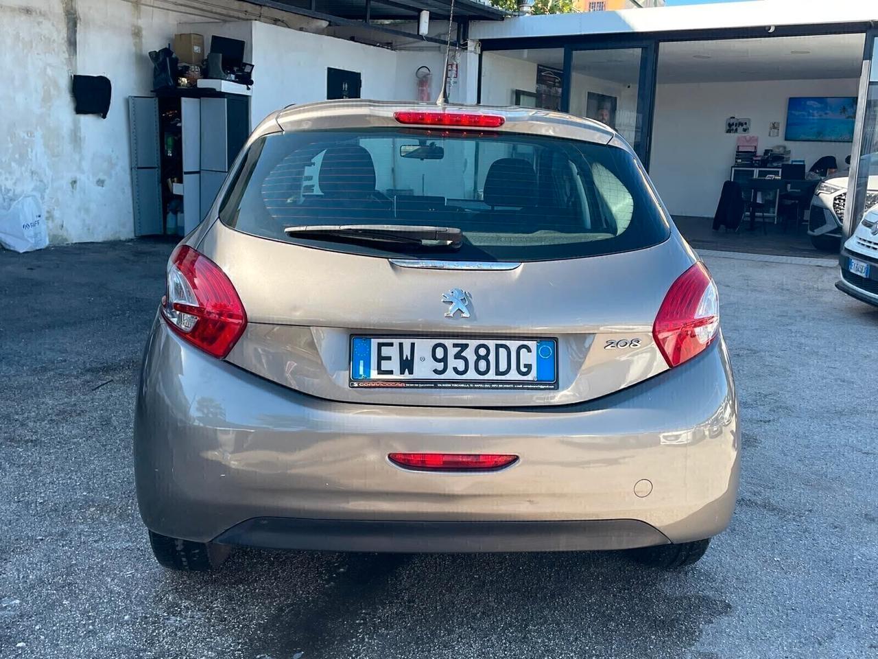 PEUGEOT 208 2014 1.4 GPL MOTORE NUOVO