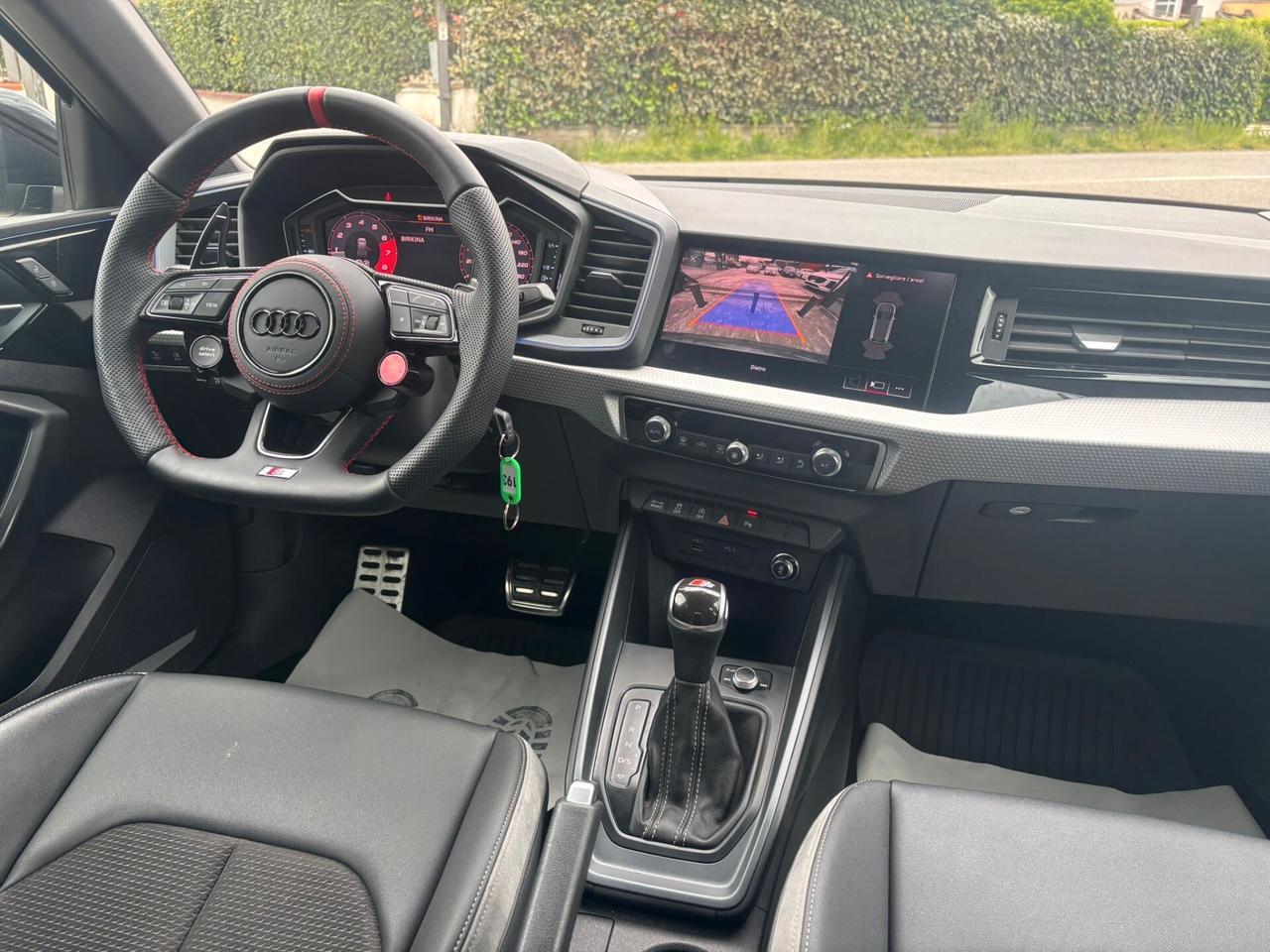 Audi A1 SPB 40 TFSI S tronic line edition