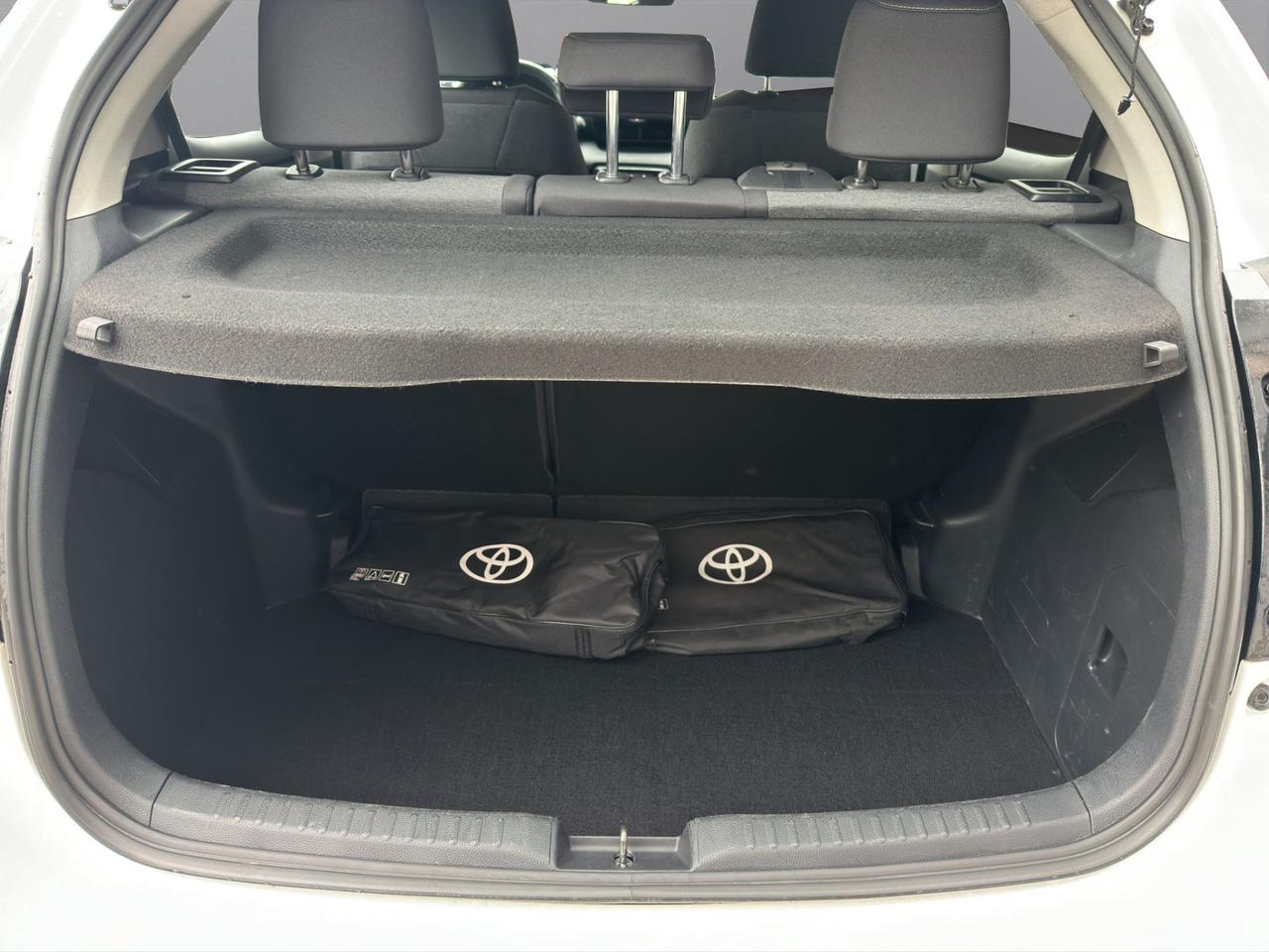 Toyota Yaris 1.5h Active