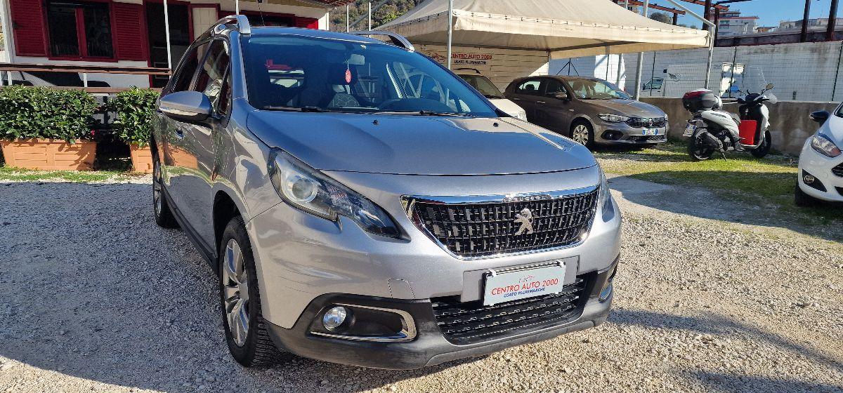 PEUGEOT 2008 BlueHDi 100 Allure