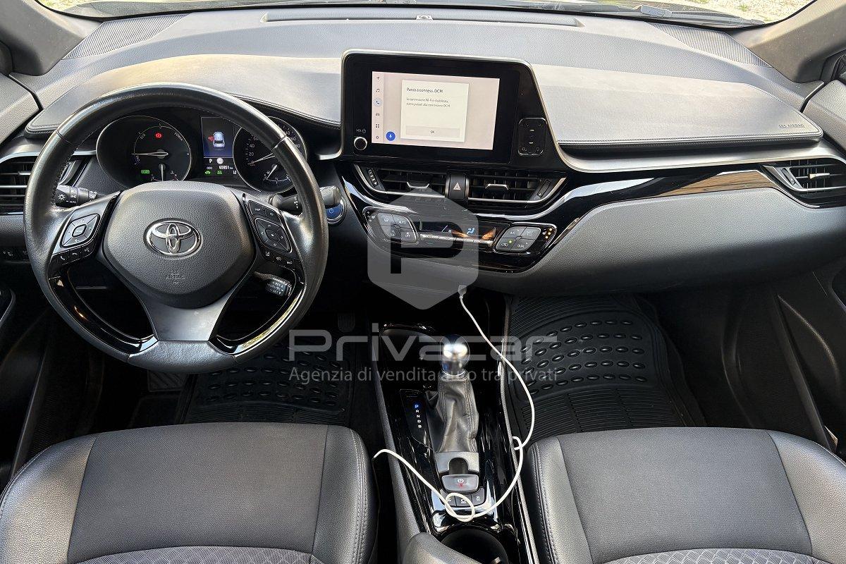 TOYOTA C-HR 1.8 Hybrid E-CVT Trend