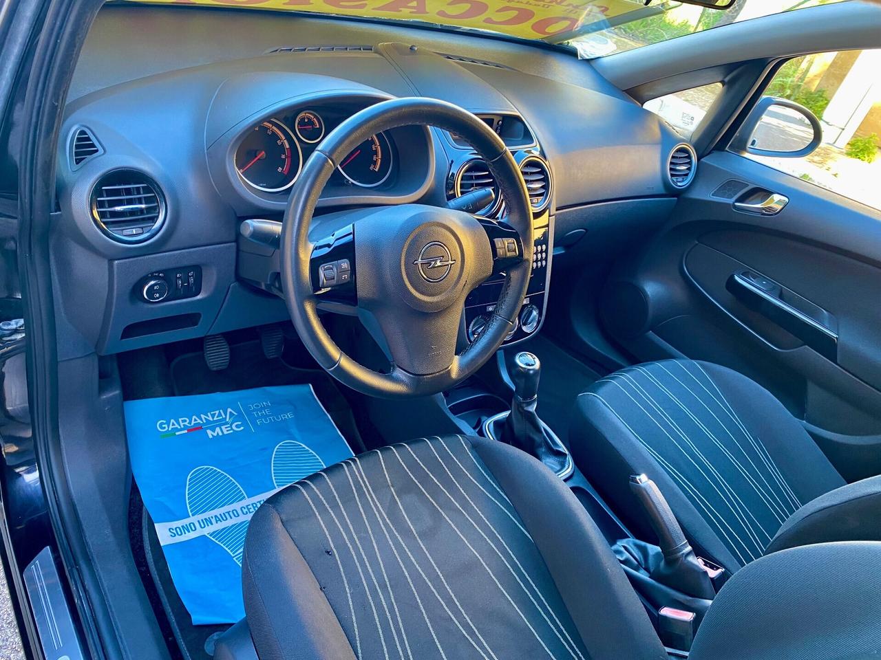 Opel Corsa 1.2 80CV 5 porte Cosmo