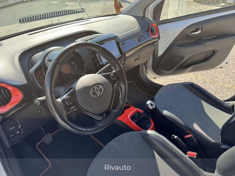 Toyota Aygo 1.0 VVT-i x-wave orange