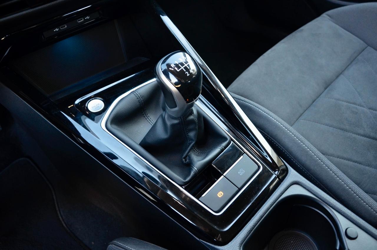 VOLKSWAGEN GOLF 1.5 TSI EVO STYLE 130cv 5p, UNICOPROPRIETARIO, UFF ITALIANA, SERVICE VW, BOLLO 1/27, IQ LED, RETROCAMERA, PERMUTE