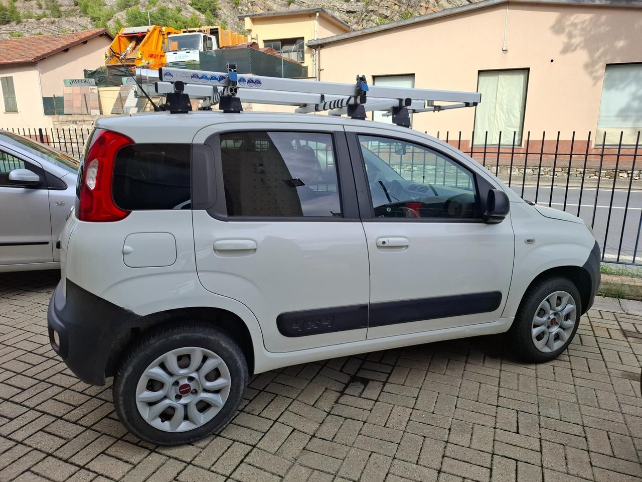 FIAT PANDA VAN 4X4 POP 1.3 MJT