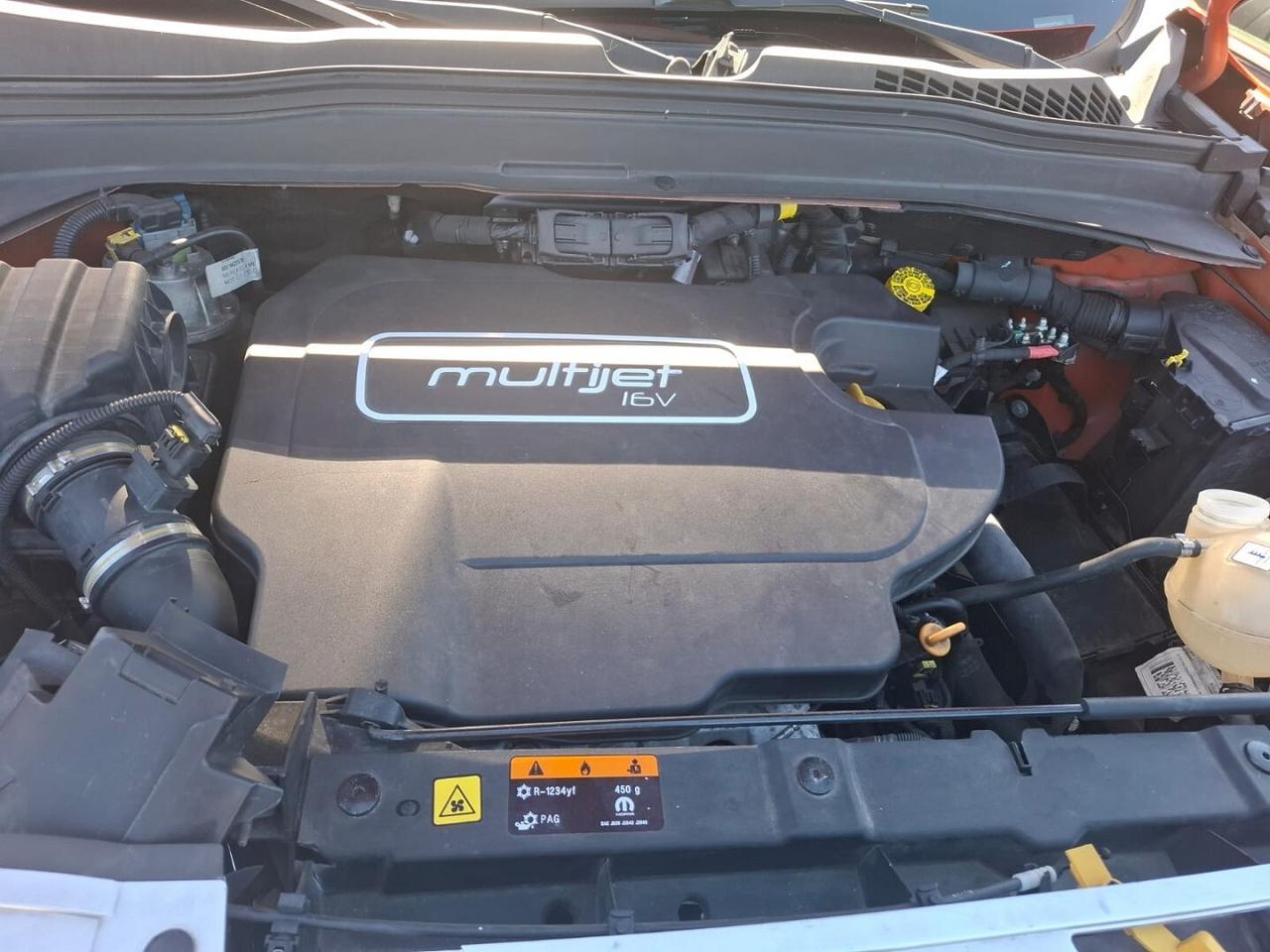 JEEP RENEGADE 2.0 4X4 SINISTRATA 2015