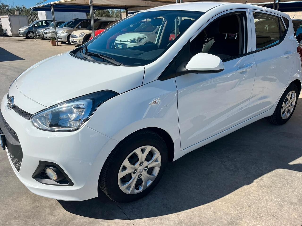 Hyundai i10 1.0 benzina km 40 mila