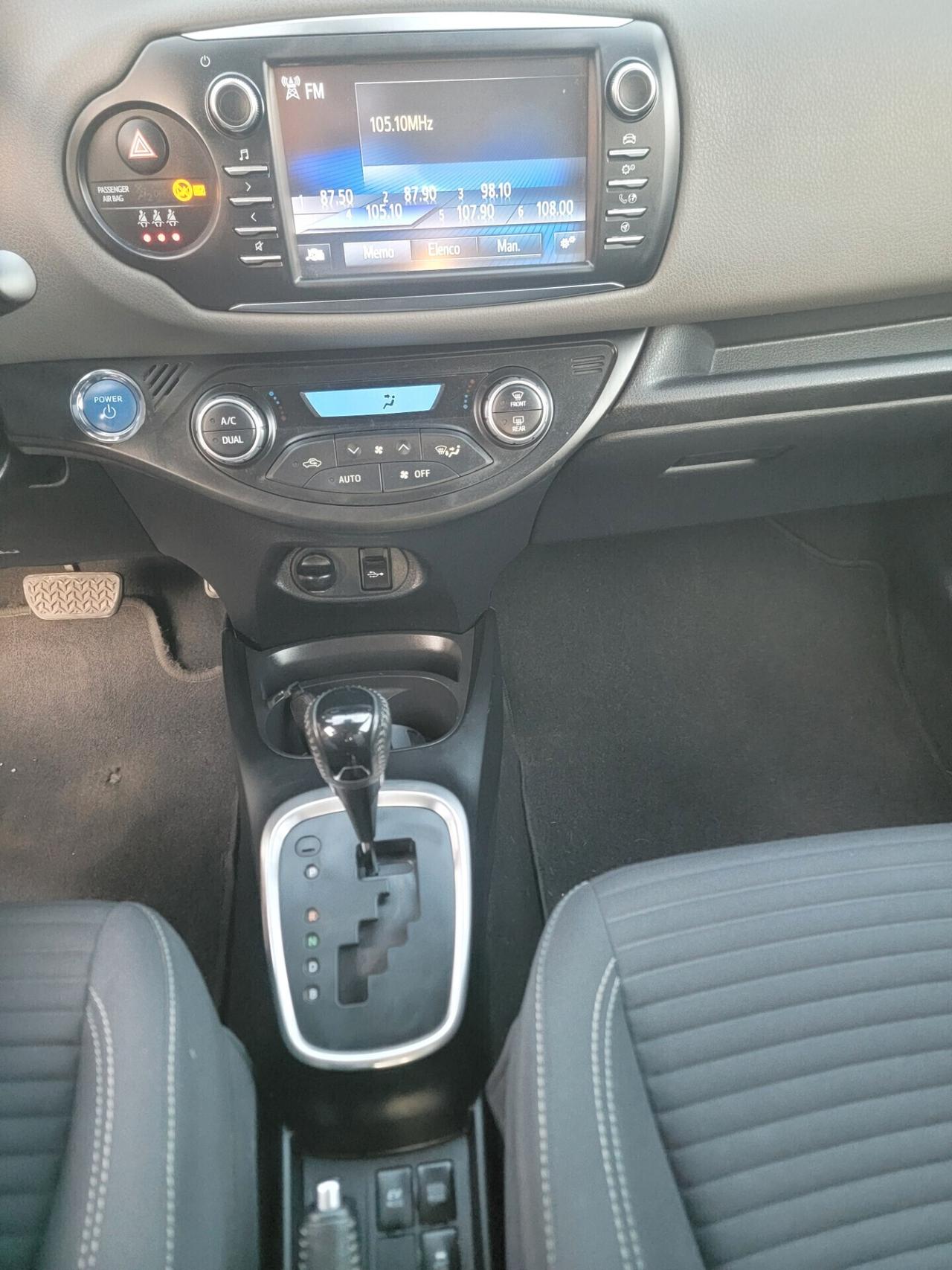 Toyota Yaris 1.5 Hybrid Active solo 62 mila km !