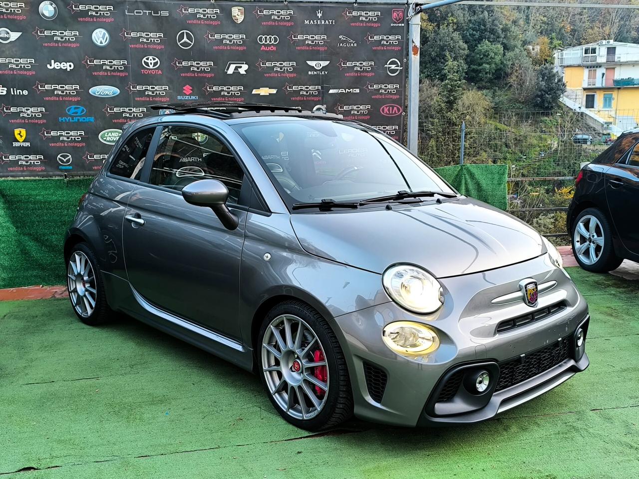 Abarth 595 1.4 T-Jet 165 CV Turismo con Kit EsseEsse