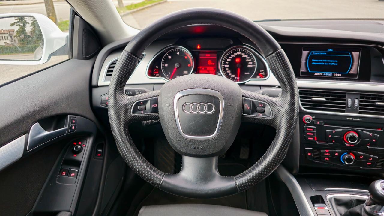 Audi A5 2.7 v6 cambio manuale unico proprietario garantita 12 mesi