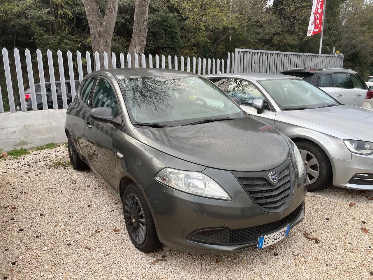 Lancia Ypsilon 1.2 69 CV 5 porte Elle