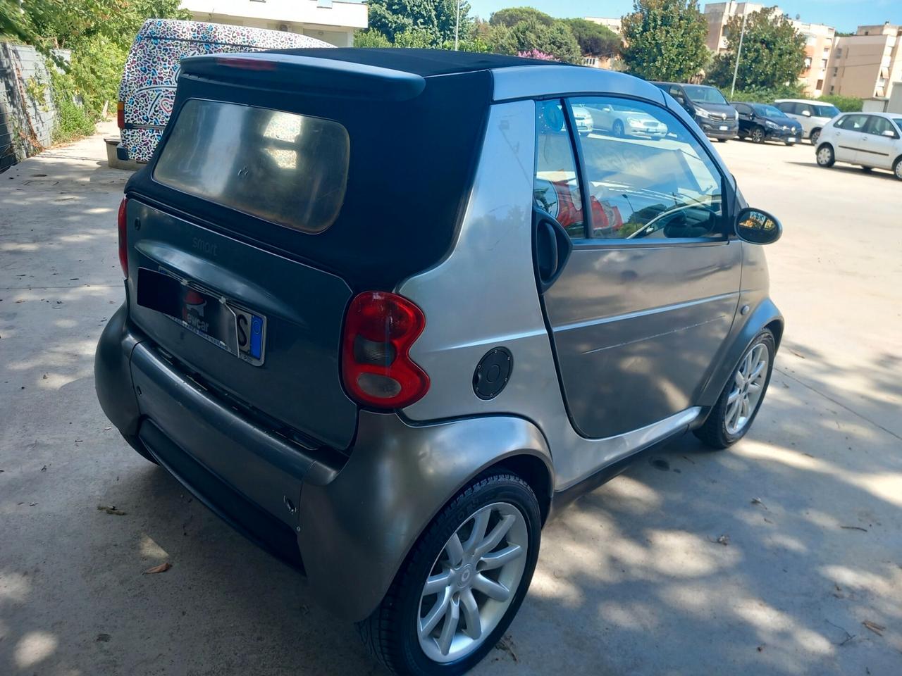 Smart ForTwo 700 cabrio passion (45 kW) km 153000 cappotta perfetta motore perfetto nessun lavaro da fare