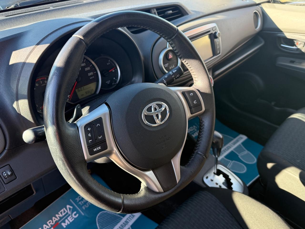 Toyota Yaris 1.3 5 porte Lounge