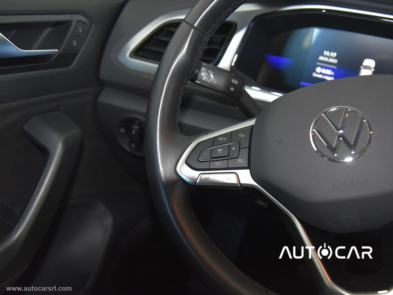 VOLKSWAGEN T-Roc 1.5 TSI ACT DSG Life