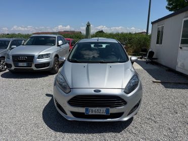 Ford Fiesta 1.4 5 porte Bz.- GPL Black & White Edition