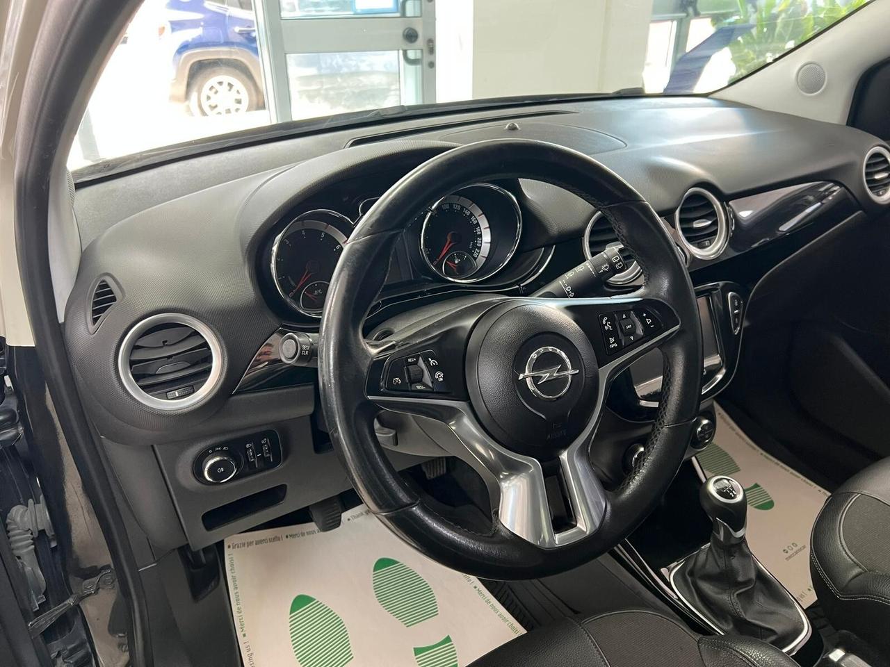Opel Adam 1.4 87 CV Slam