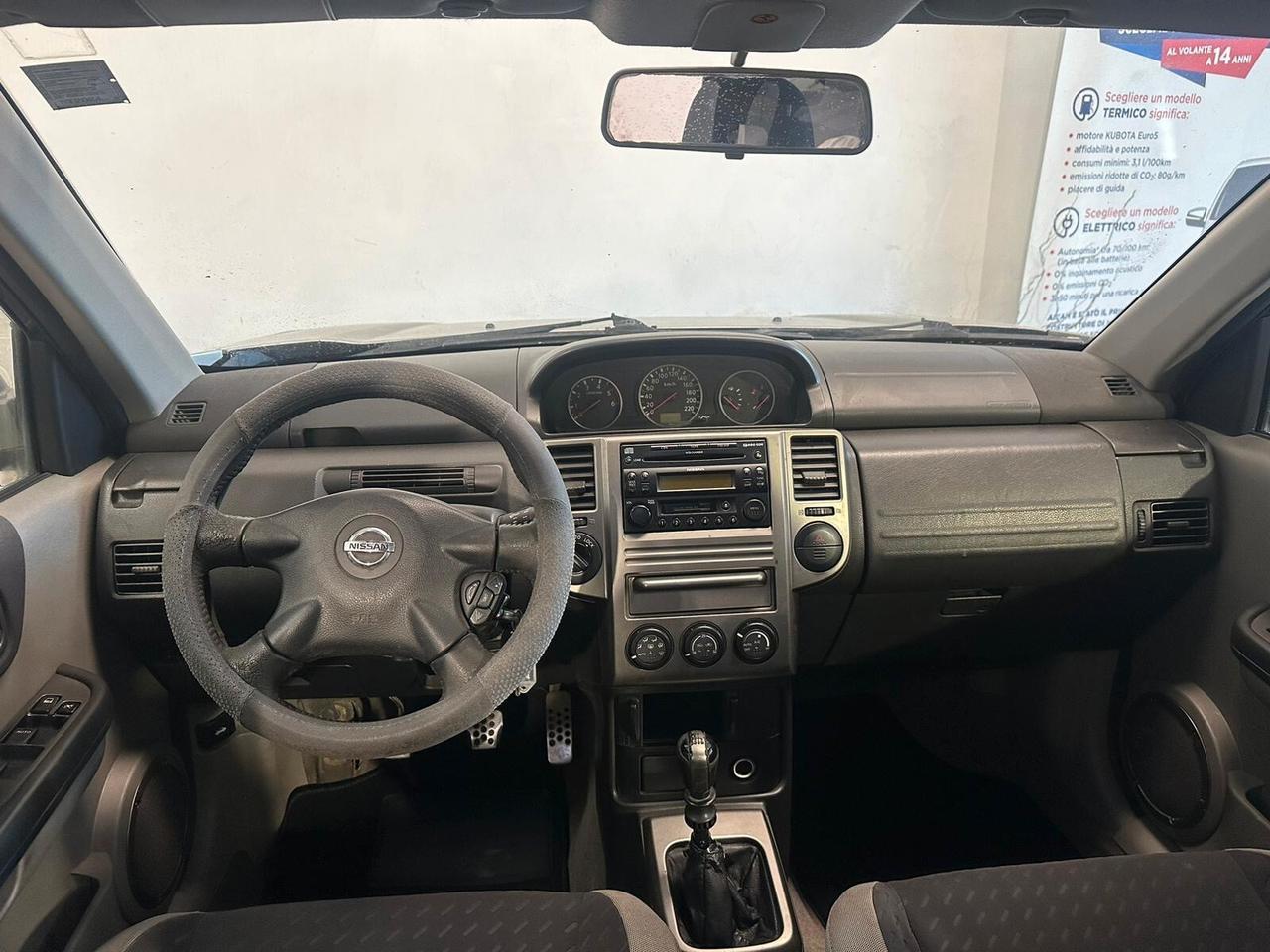 Nissan X-Trail 2.2 dCi Elegance