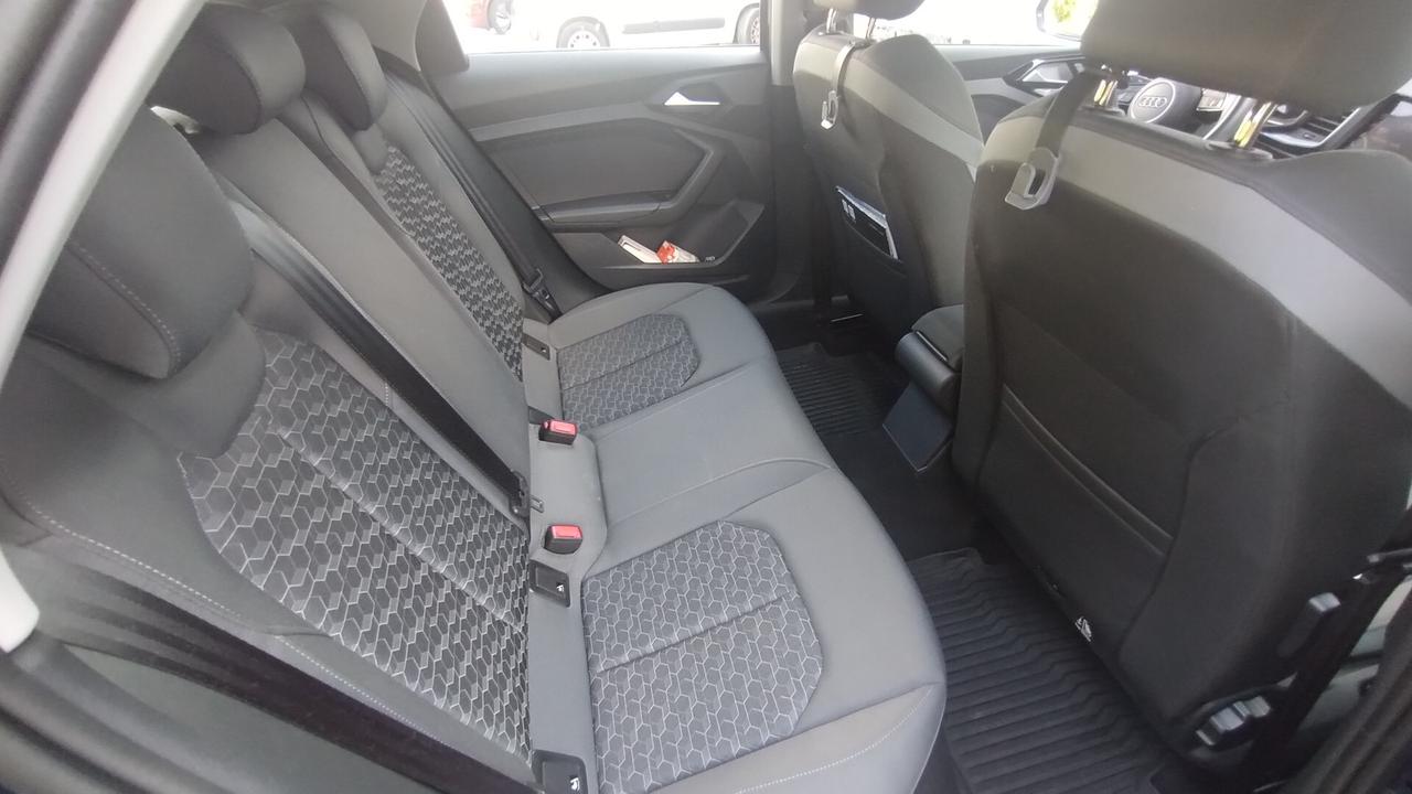 Audi A1 allstreet 30 TFSI S tronic Admired