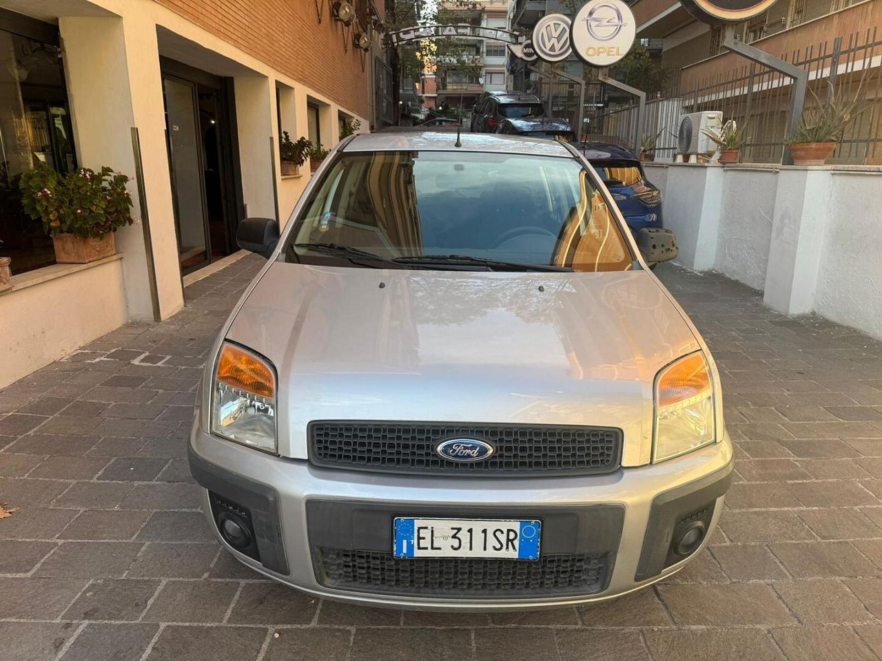 Ford Fusion 1.4 16v 5 p Gpl