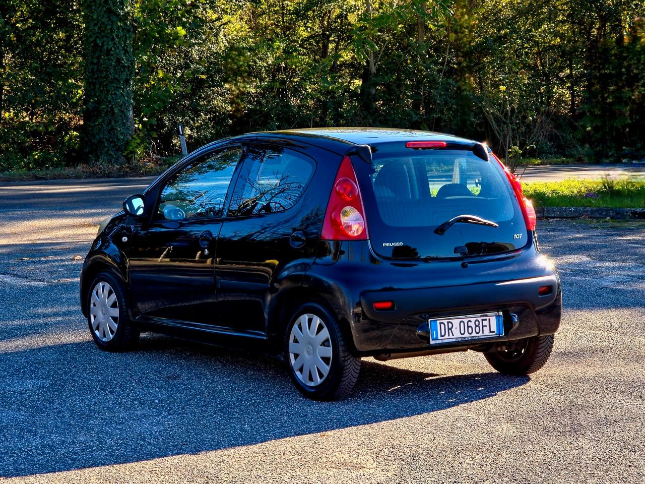 Peugeot 107 1.0 68CV 5p. Urban Move 2008-E4 Manuale NEO