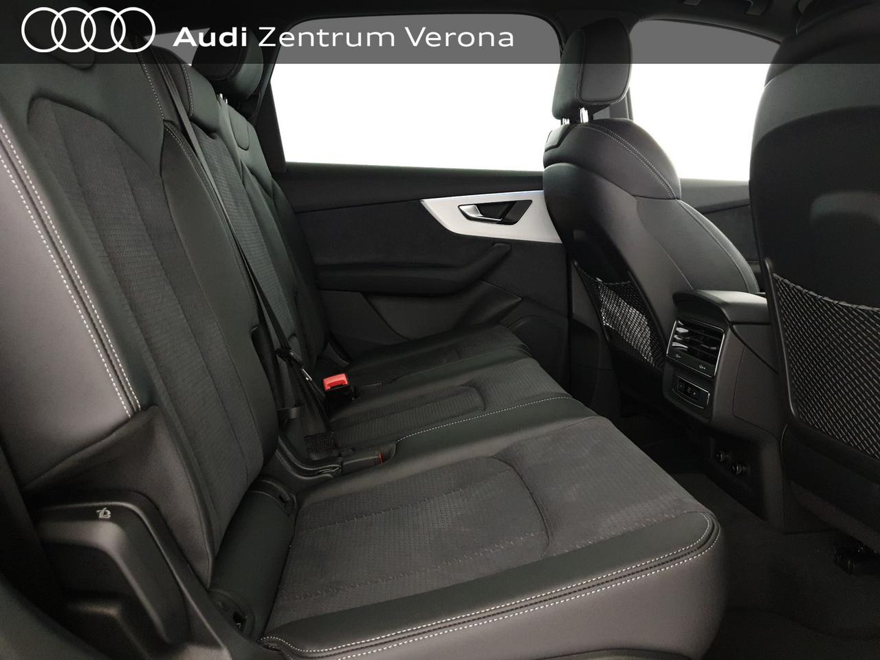 TFSIe 394CV quattro tiptronic S line Edition