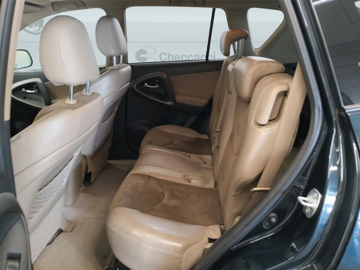 Toyota RAV 4 RAV4 Crossover 2.2 D-4D 150 CV DPF Exclusive