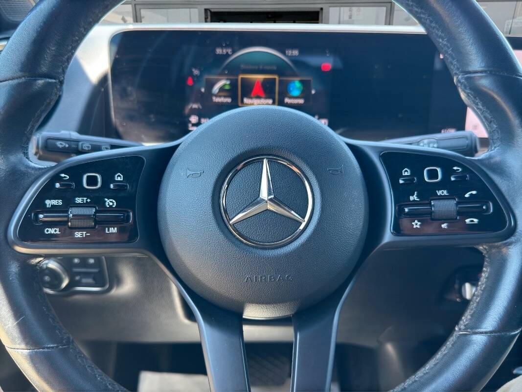 Mercedes GLB 200 d 7 POSTI Sport 4matic AUTOMATICA E TELECAMERA