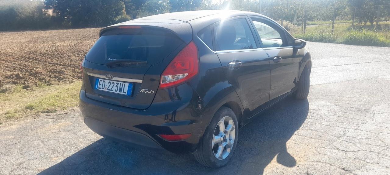 Ford Fiesta 1.2 82 CV 5 porte Titanium