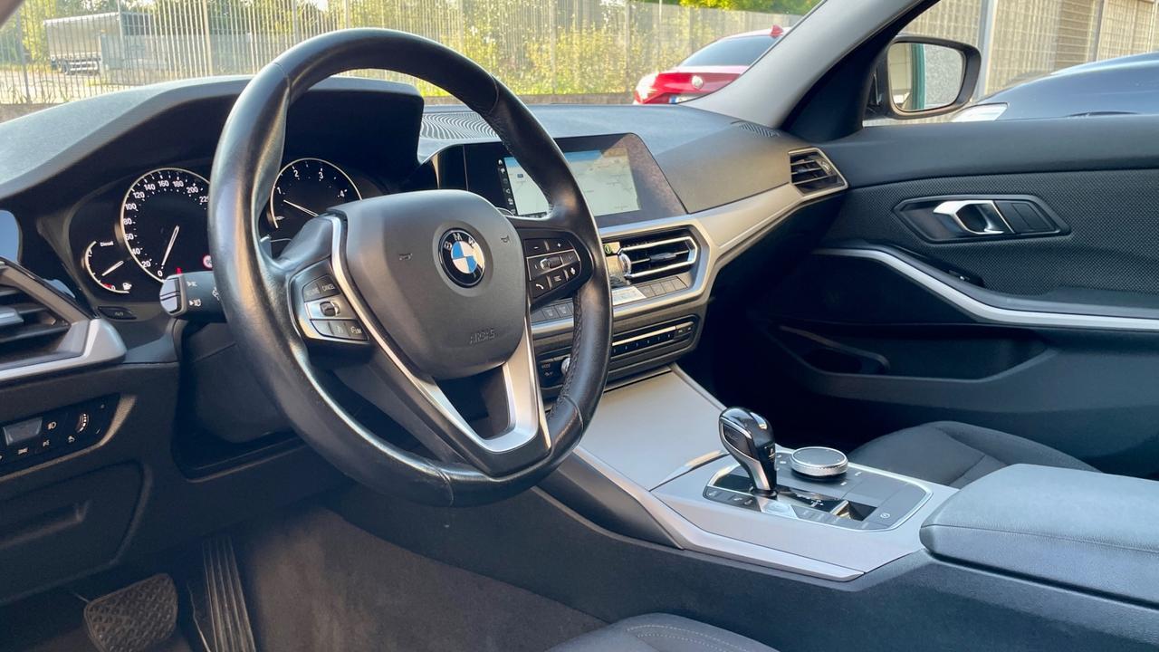 BMW 320D 2.0 TOURING BUSINESS ADVANTAGE 190CV - FULL LED, CAR PLAY