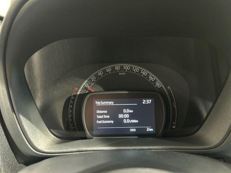 Toyota Aygo X Aygo X 1.0 VVT-i 72 CV 5 porte Lounge